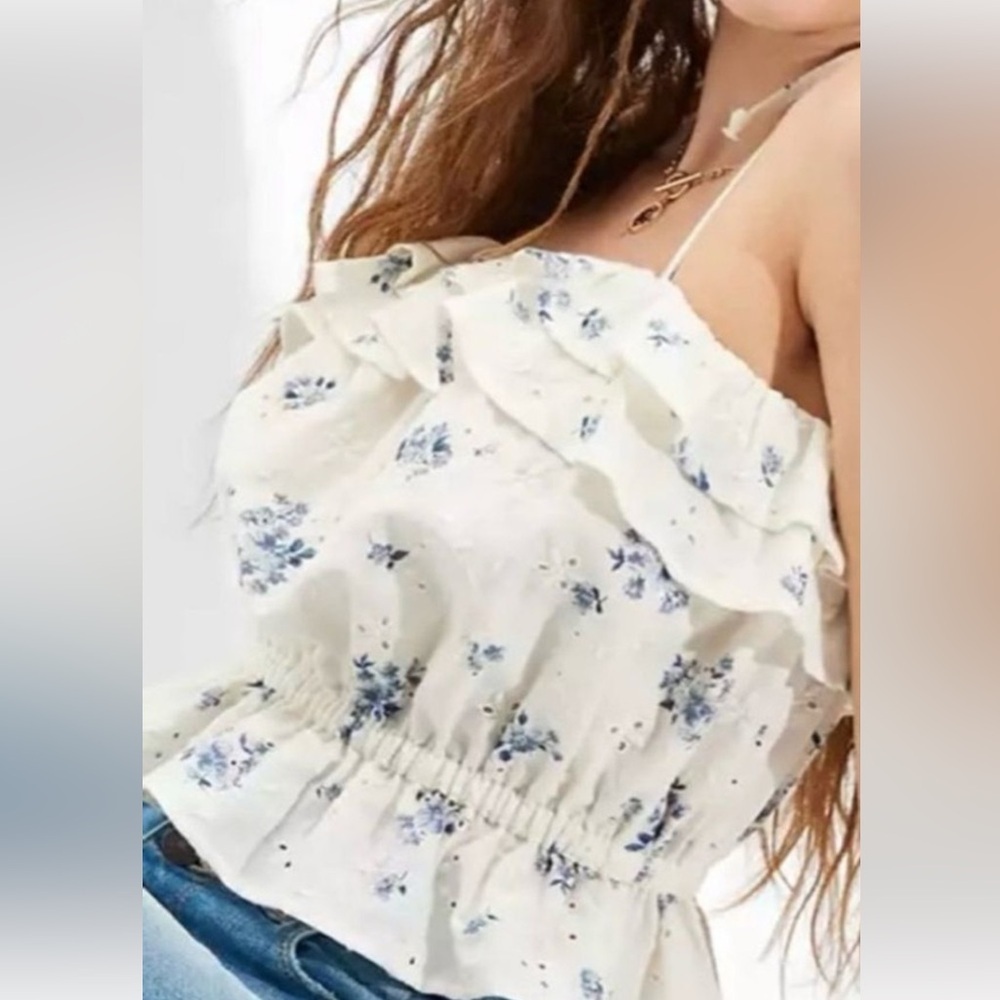 American Eagle Outfitters Blue Floral Ruffle Blouse